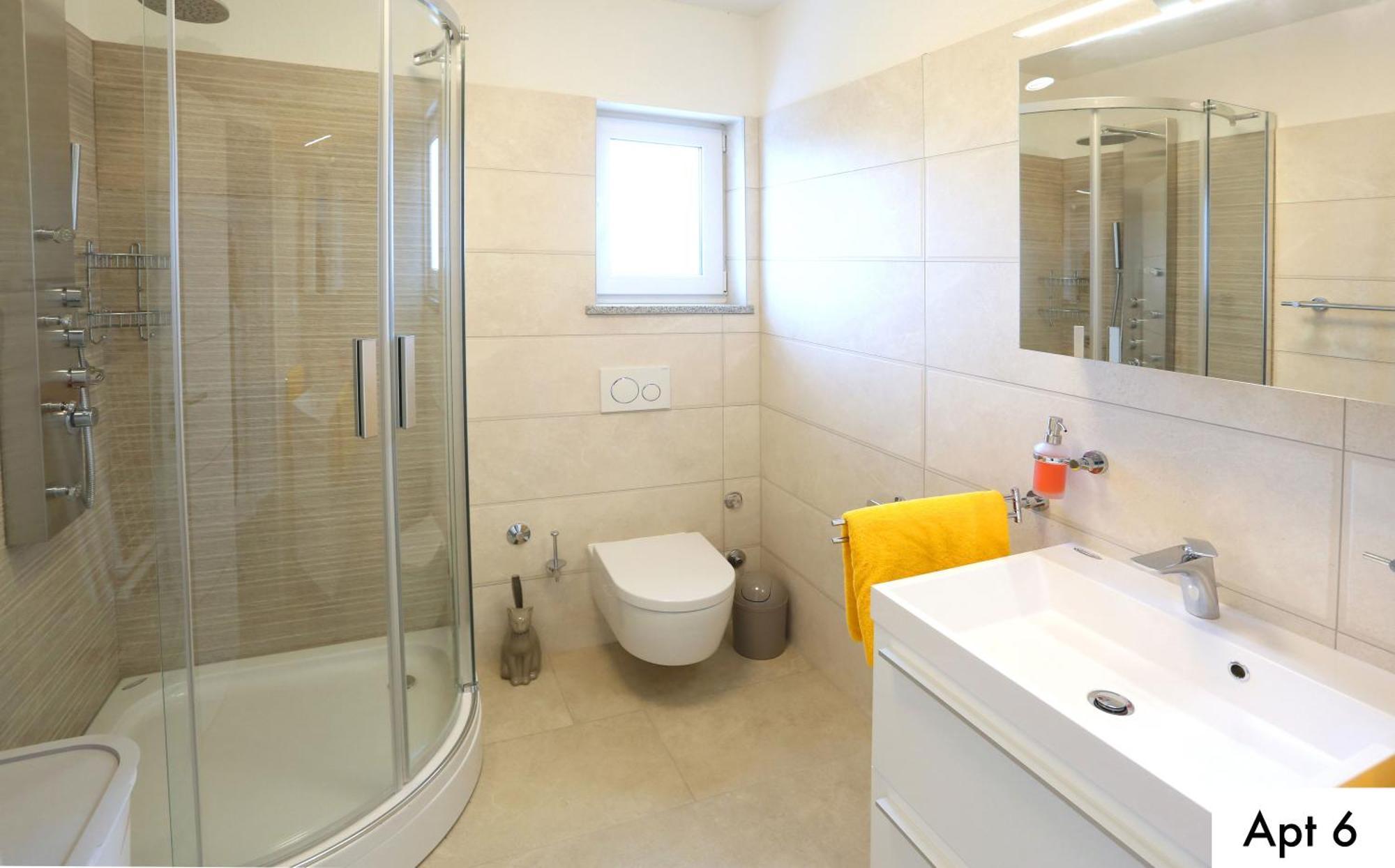 Dragi With Pool, Sauna, & Whirlpool Apartmán