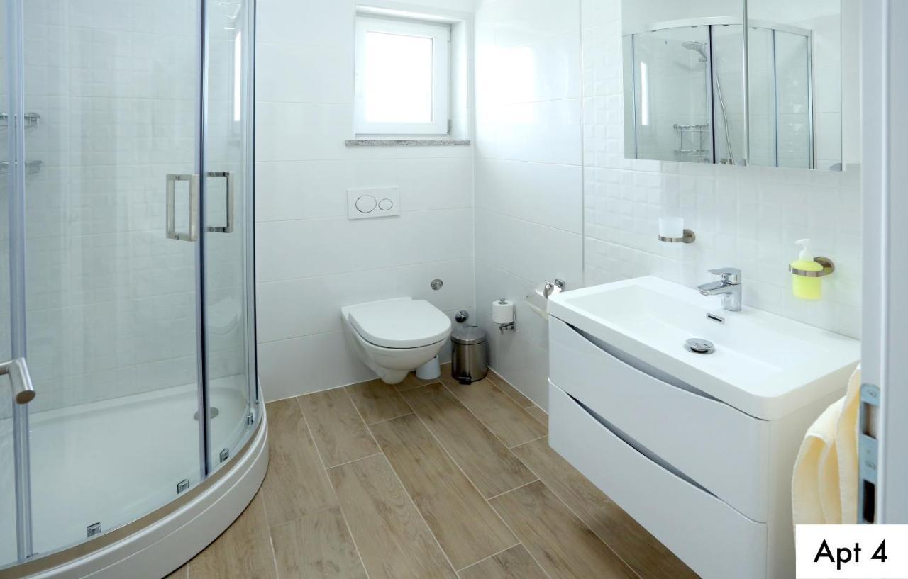 Apartmán Dragi With Pool, Sauna, & Whirlpool *